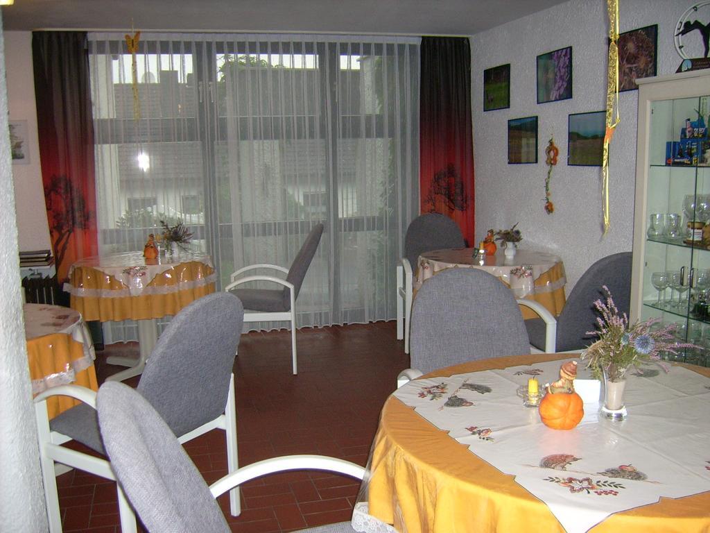 Gaestehaus Hochrhoenblick Schönau an der Brend Extérieur photo